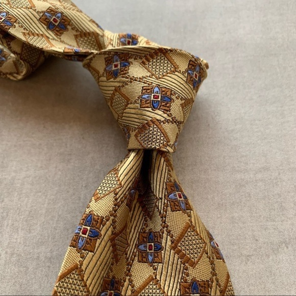 Robert Talbott “Best of Class” Gold & Tan Tie - Picture 3 of 6